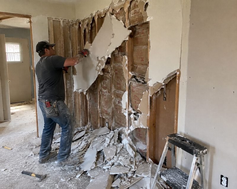 Drywall Removal in Fort Wayne